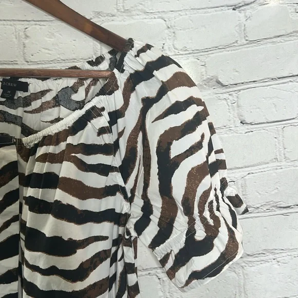 J. Crew Brown & White Zebra Print Puff Sleeve Top Size Medium - Picture 5 of 11